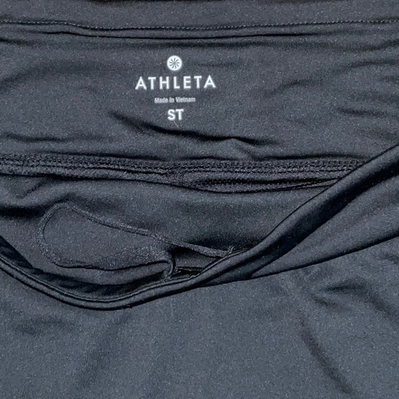 Women’s black Athleta skirt with short insert. New condition. Small - Picture 12 of 13